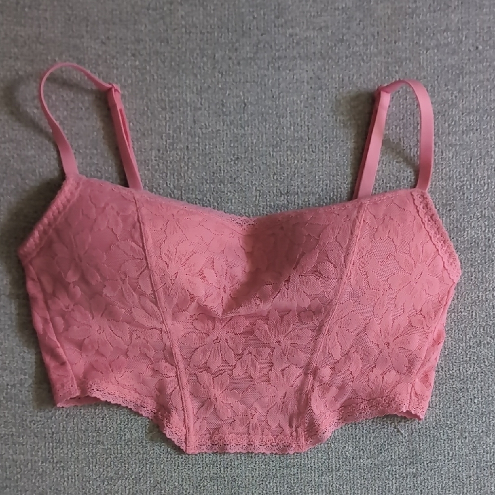 NWT PINK Lace Bralette in Pink